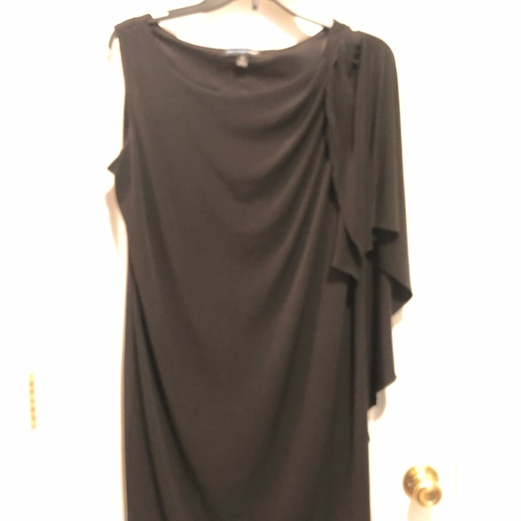 Saint Tropez West Dresses & Skirts - Little Black Dress